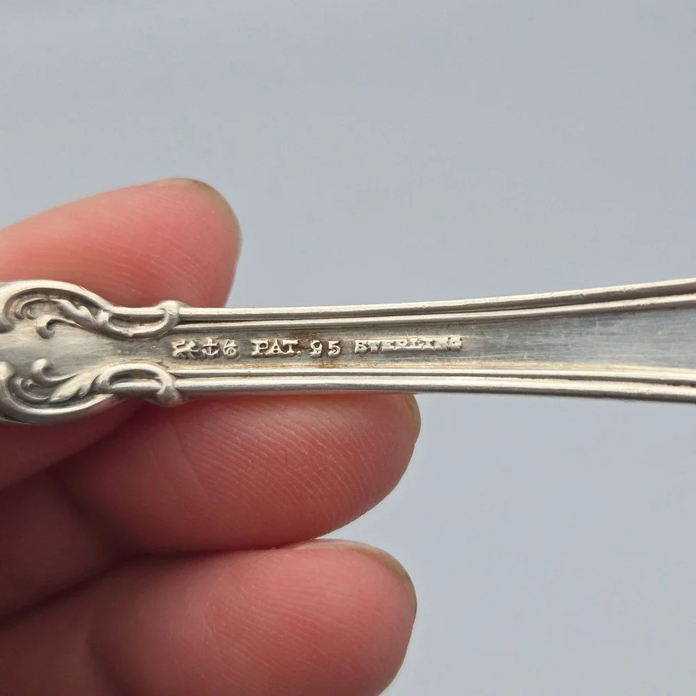 Vintage Pre 1950 Gorham Chantilly Sterling Silver‎ Sugar Shell Spoon 31g No Mono